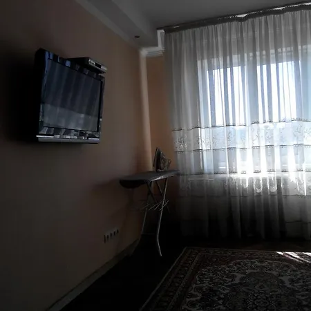Comfortable Flat Near The Dnieper River In Kyiv Exterior photo